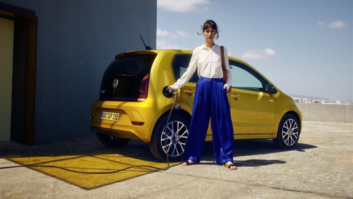 Volkswagen e-up!: gli scatti