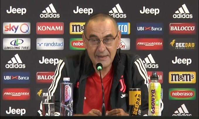 Sarri: "Non è stato semplice restare fuori"