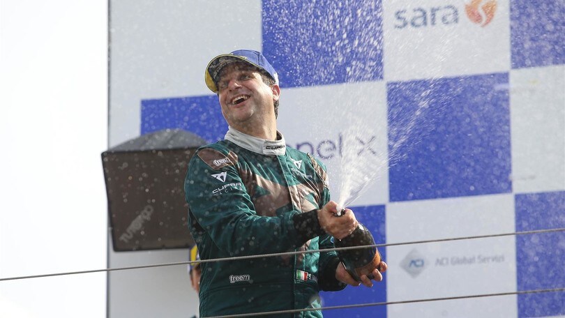 Tavano e la Cupra, bis Tricolore nel TCR