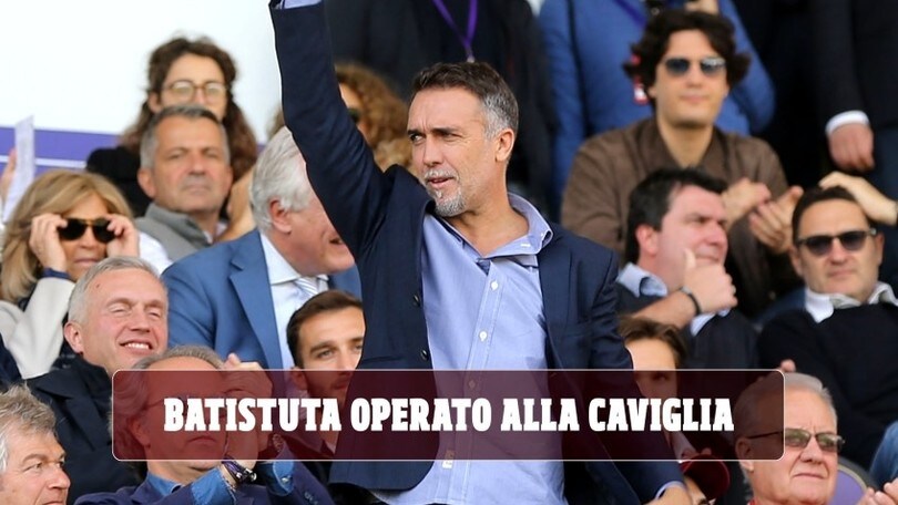 Batistuta operato: protesi alla caviglia