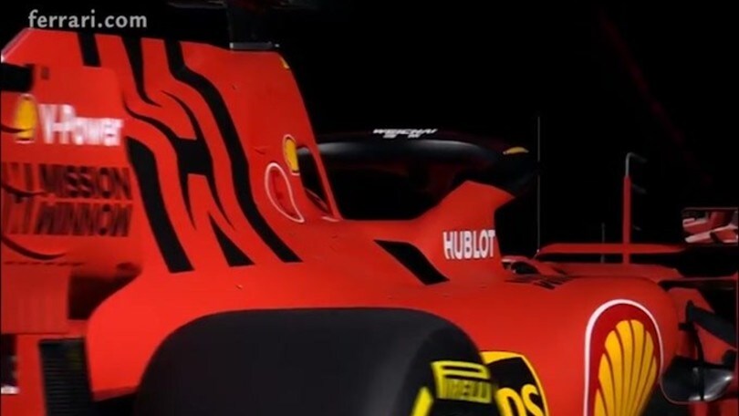 F1, Singapore: Leclerc fantastico, la pole è sua