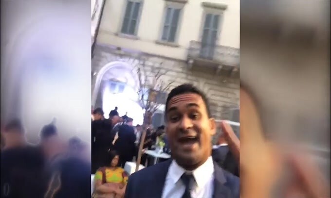 Pucci circondato dai campioni della serata FIFA