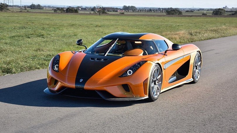 Koenigsegg Regera, ancora più elegante in arancionero FOTO