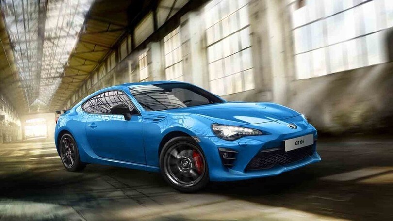 Toyota GT86 model year 2018: gli scatti