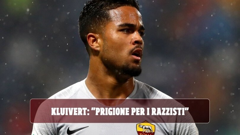 Kluivert attacca: "i razzisti dovrebbero andare in prigione"