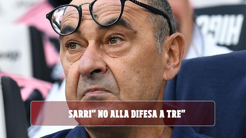 Juve, Sarri: "No alla difesa a tre. Mandzukic? Per ora resta fuori"