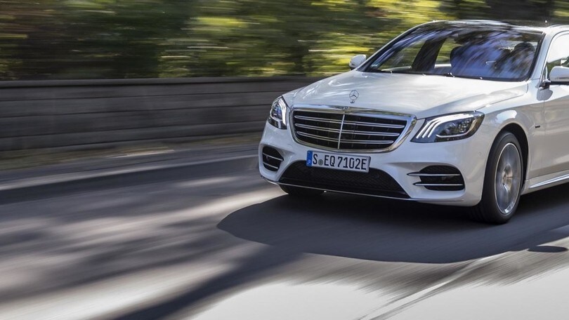 Mercedes S 560e, l'ammiraglia silenziosa rispetta l'ambiente