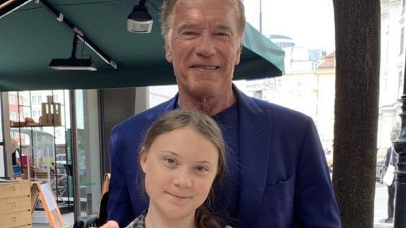 Schwarzenegger, che regalo per Greta: una Tesla Model 3