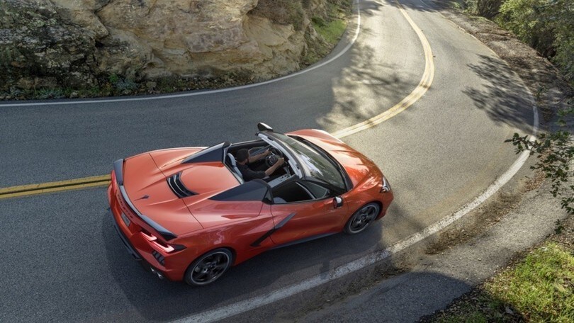 Corvette C8 Convertible: gli scatti