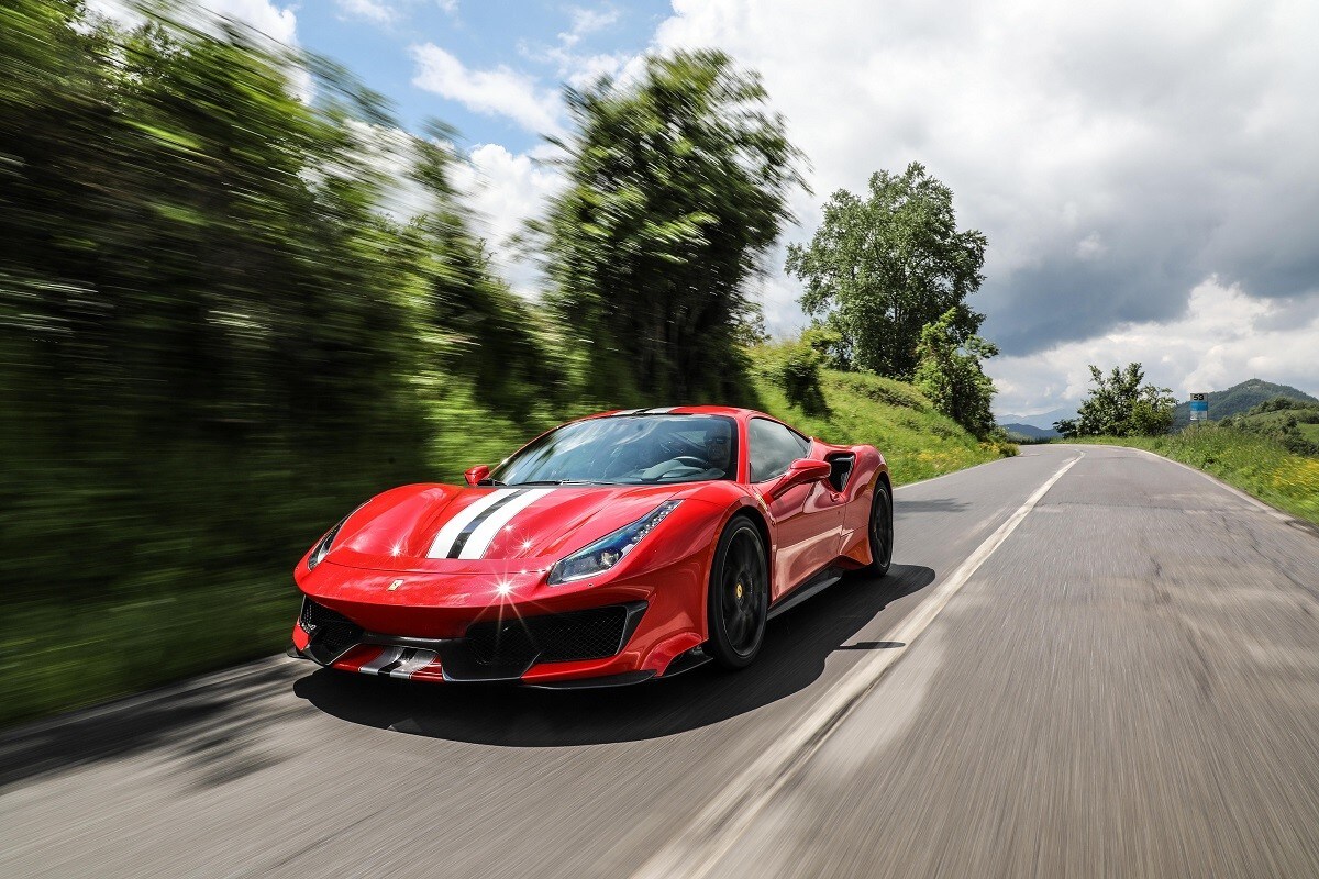 Ferrari 488 Pista eletta “Supercar dell’anno”