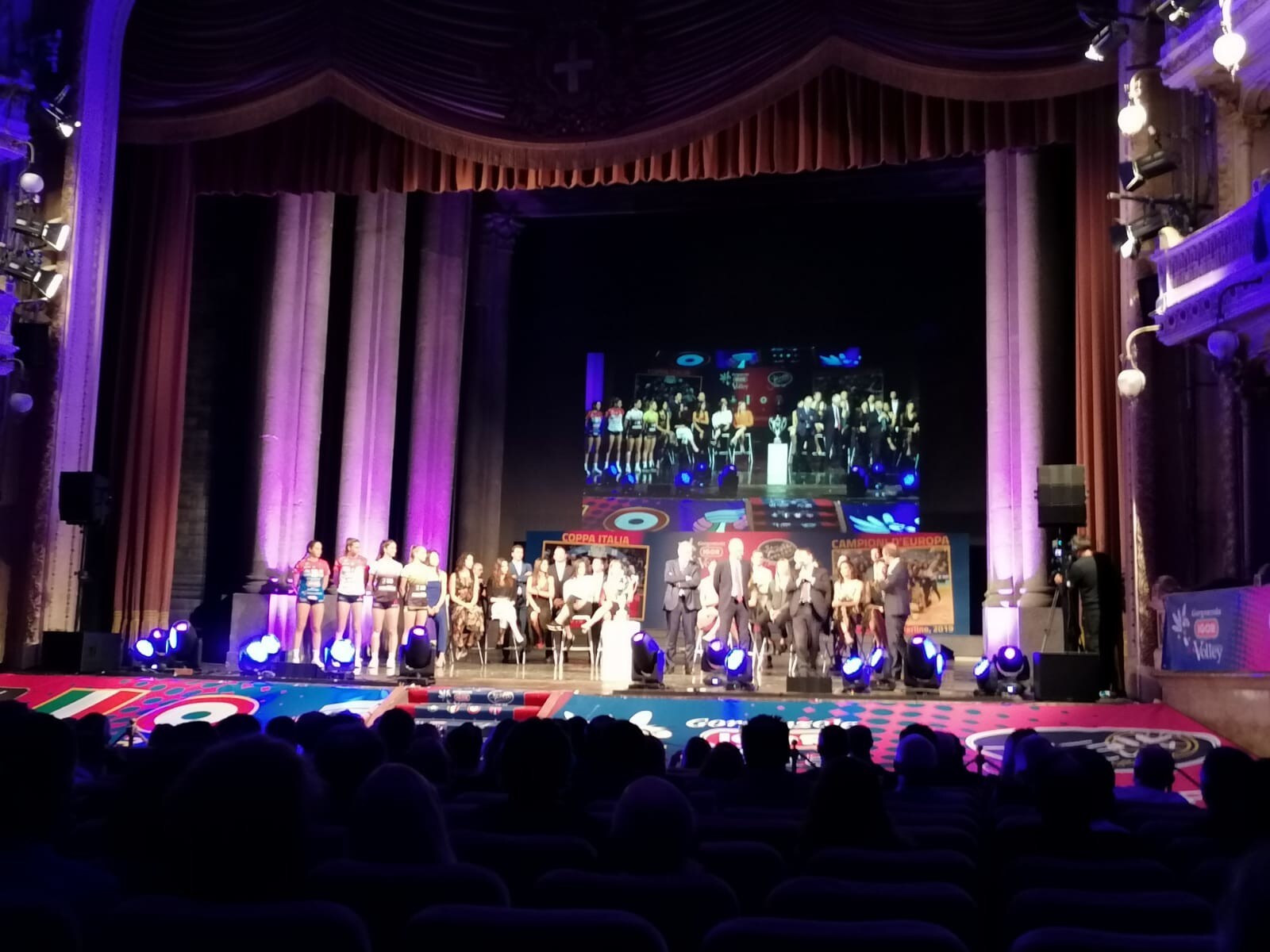 Grande festa a Novara per la presentazione della Igor