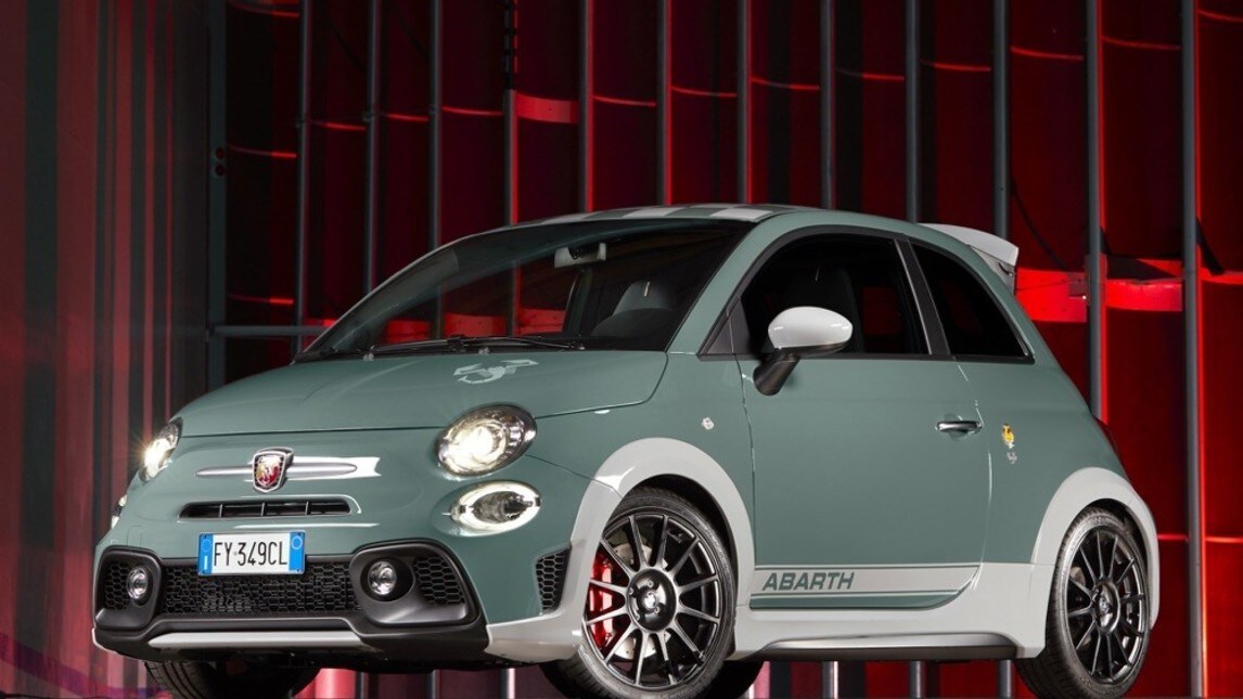 Abarth 695 70° Anniversario: gli scatti