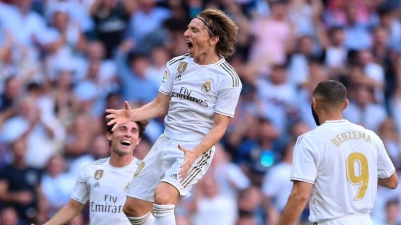 Liga, il Real Madrid conserva la vetta. 4-2 al Granada