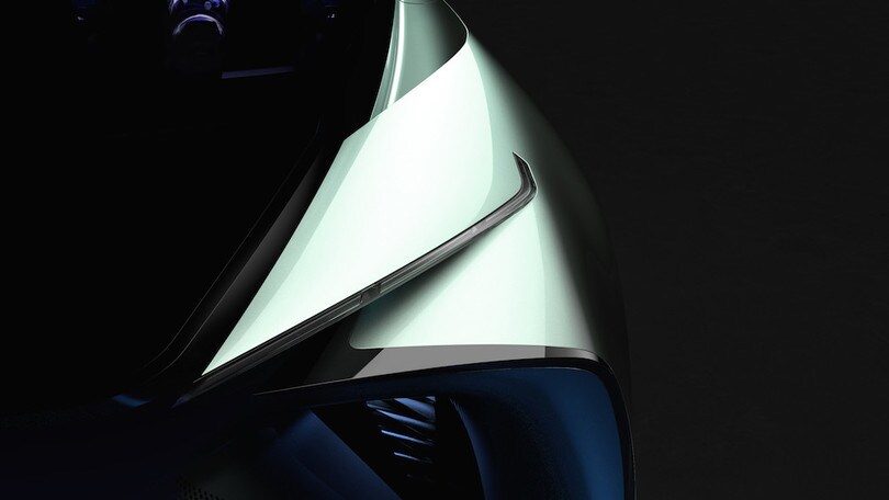 Lexus, a Tokyo elettricità compatta e di lusso