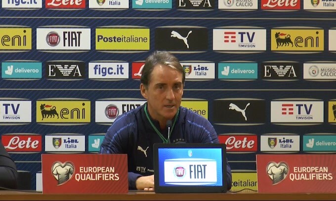 Mancini: "Mondiale? Il primo obiettivo è l'Europeo"