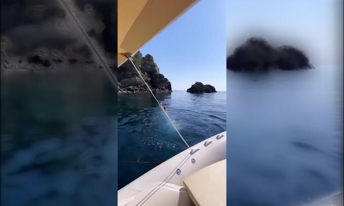 Diletta Leotta si rilassa al mare