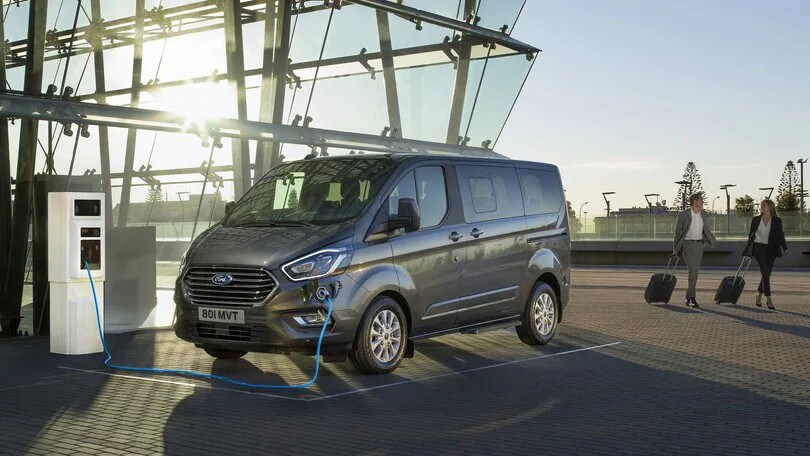 Ford Transit Custom, ibrido per il lavoro