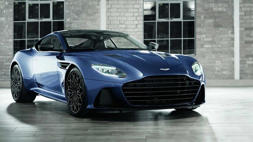 Aston Martin DBS Superleggera curata da 007