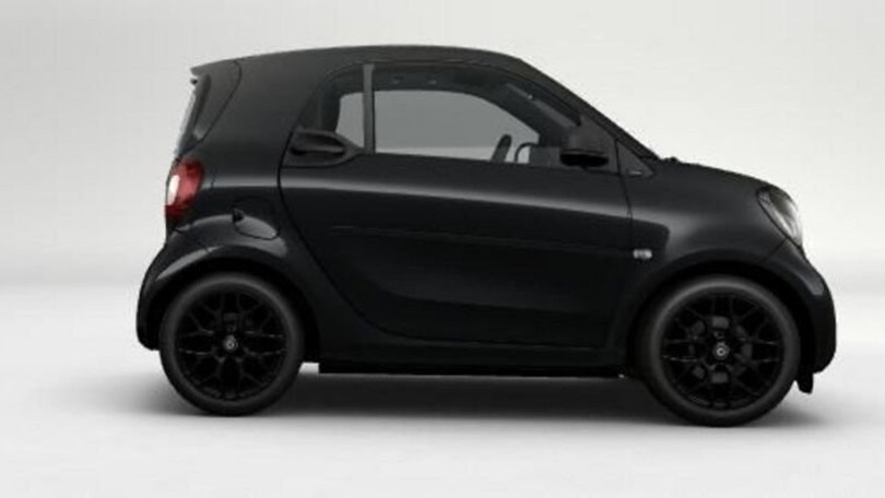 Smart Berlin Black, serie speciale prima del passaggio all'elettrico