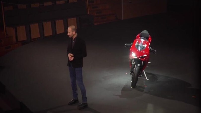 Ducati Panigale V2: il video
