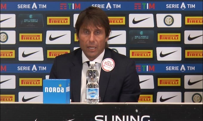 Conte: "Arbitraggio? Bisognerebbe favorire chi sta attaccando..."