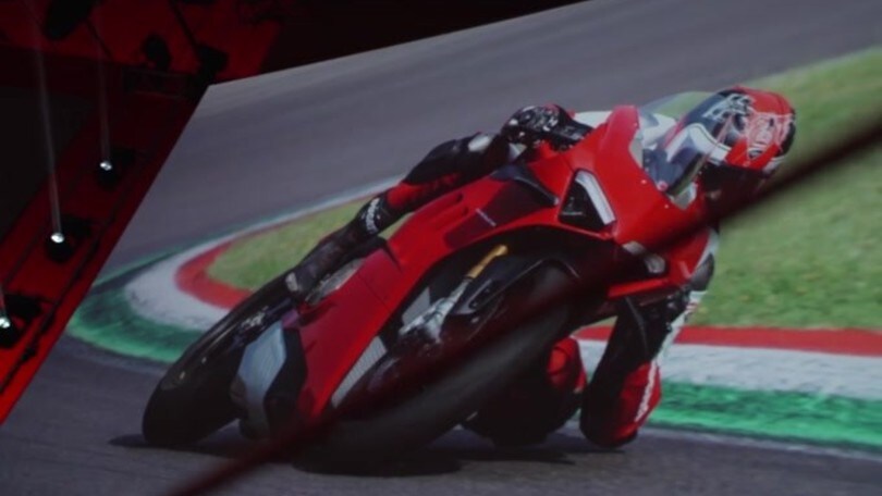 Ducati Panigale V4 e V4S 2020: il video