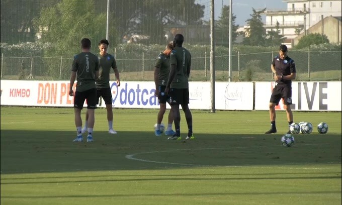 Infortunio per Malcuit, lesione del crociato