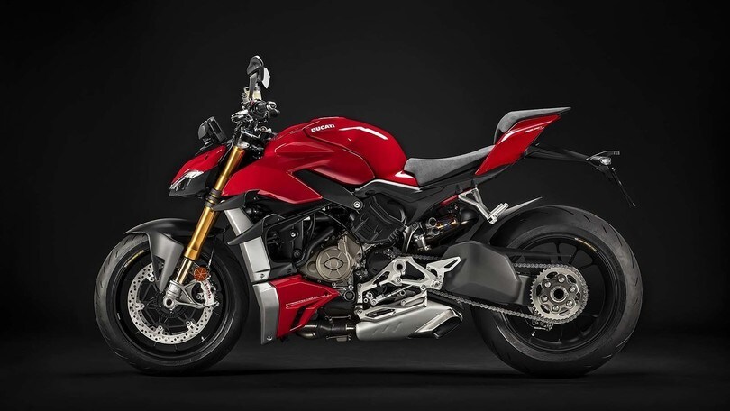 Ducati Sreetfighter V4, le immagini della naked