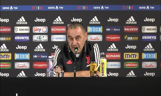 Sarri: "Difficile pensare a un 4-3-3 senza Higuain"