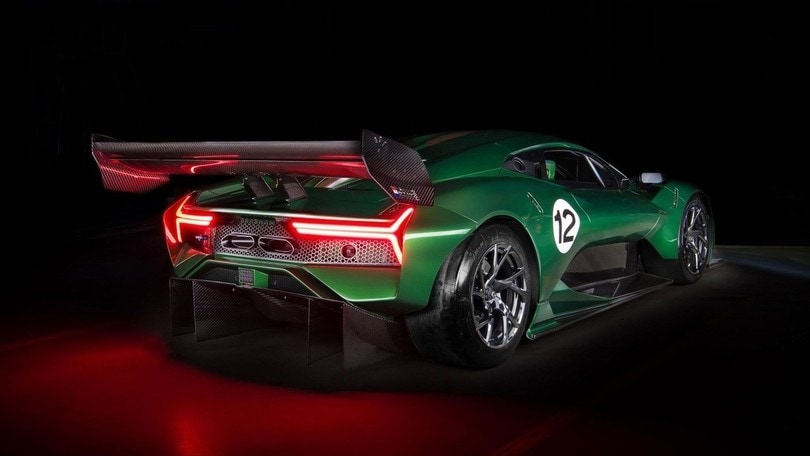 Brabham BT62 in pista: gli scatti
