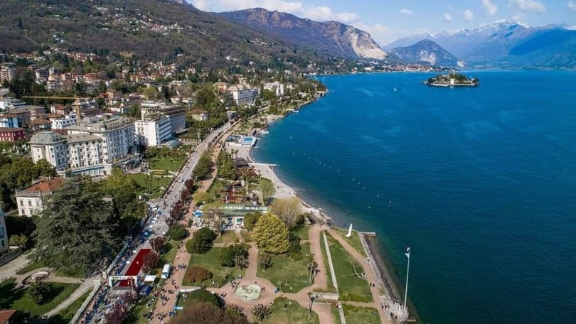 Domenica a Verbania al via la Sportway Lago Maggiore Marathon.