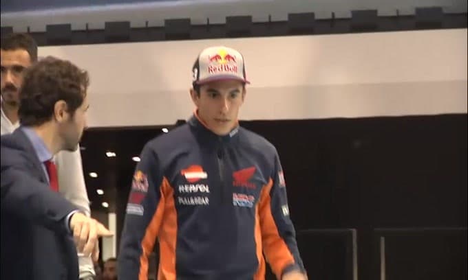 Per Quartararo pole in Malesia, caduta per Marquez