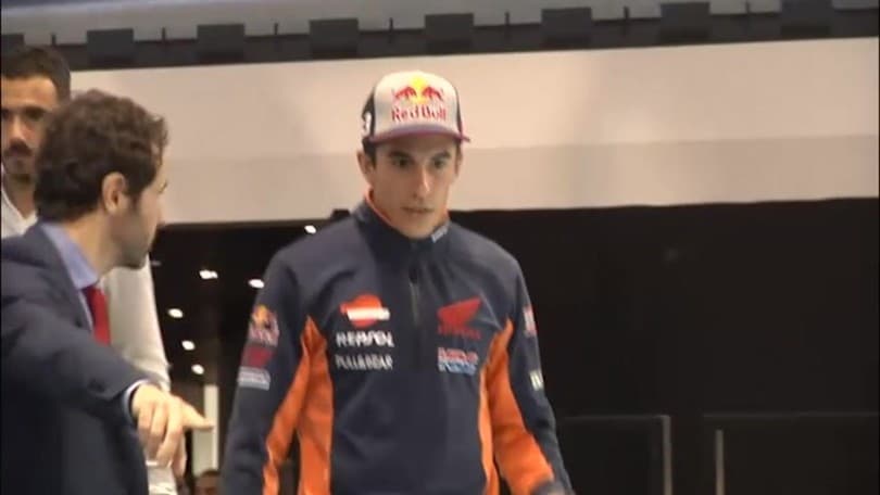 Per Quartararo pole in Malesia, caduta per Marquez
