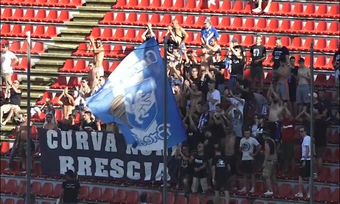 Brescia, esonerato mister Corini