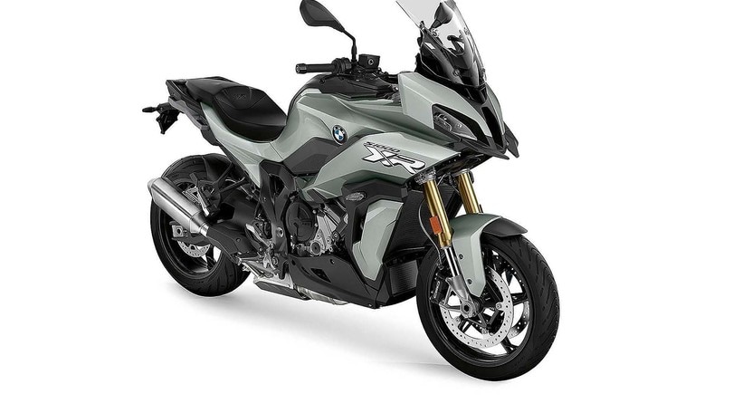 BMW S 1000 XR 2020 si presenta a EICMA 2019: gli scatti