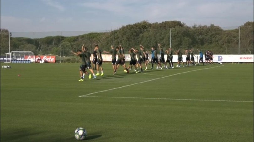Napoli, il club si esprime sul comportamento dei giocatori