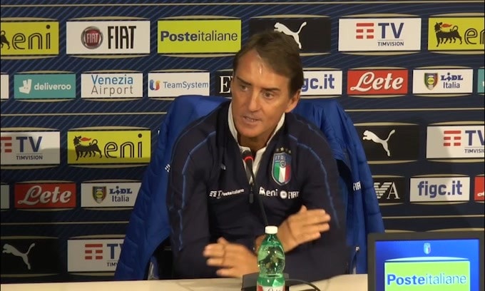 Mancini: "Polemiche arbitrali sono nel nostro Dna"