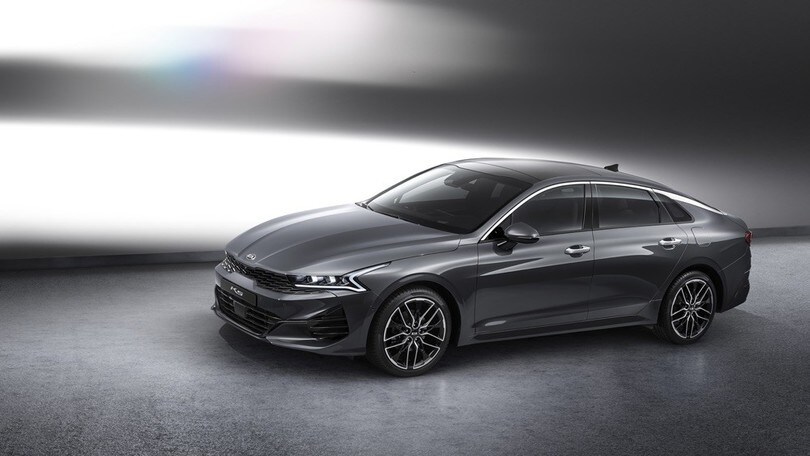 Kia K5, la berlina è Optima in Europa