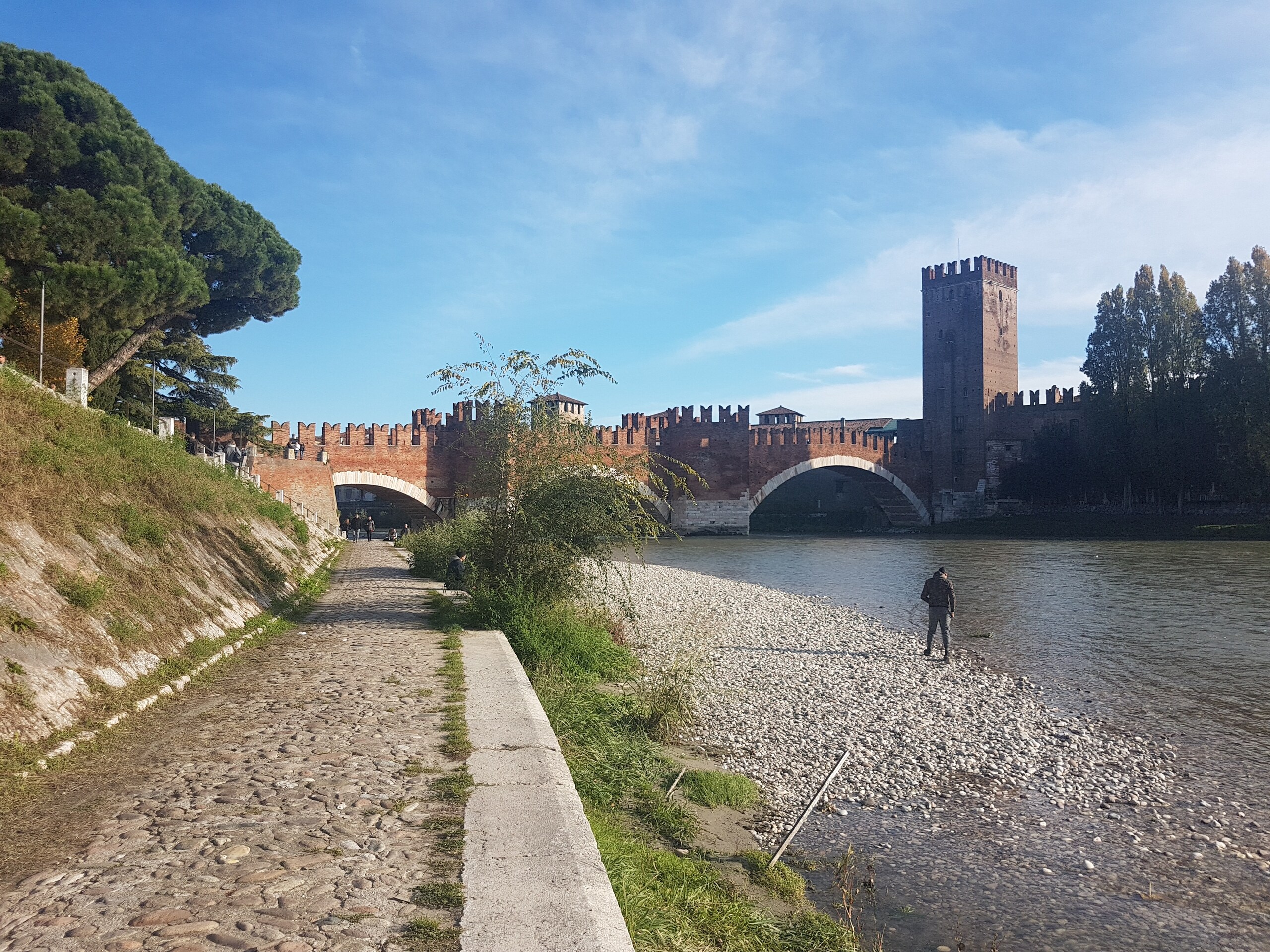 La rubrica PerCorsi per voi vi porta a Verona "vista Adige"