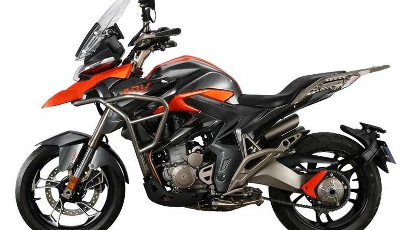 EICMA 2019, le quattro moto di Zontes: le immagini