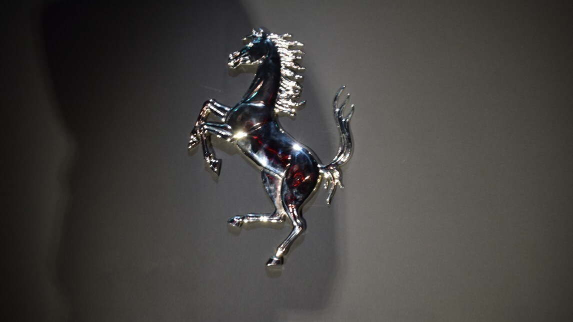 Ferrari Roma: scatti