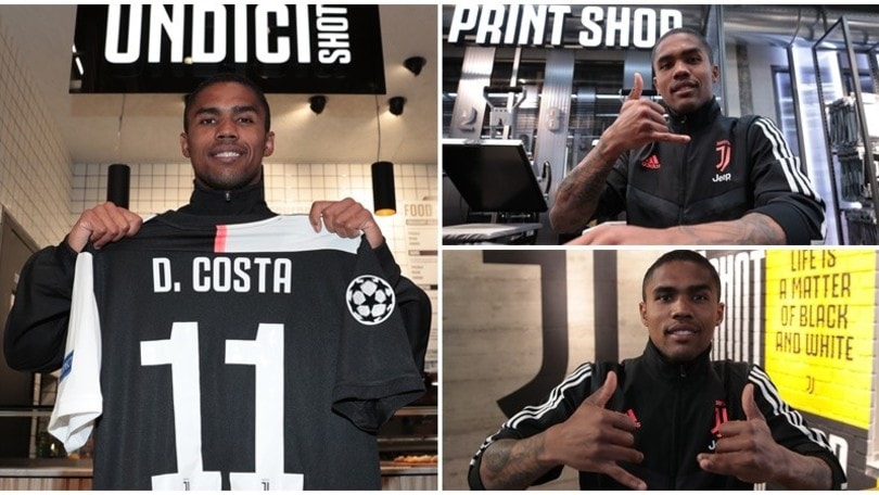 Douglas Costa ospite d'onore allo Juventus Store di Milano