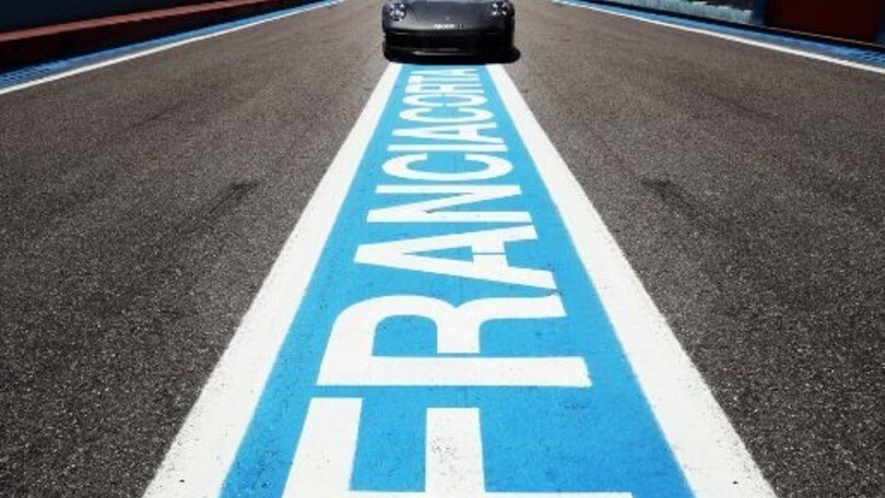 Porsche, nel 2021 apertura dell'Experience Center all'autodromo di Franciacorta