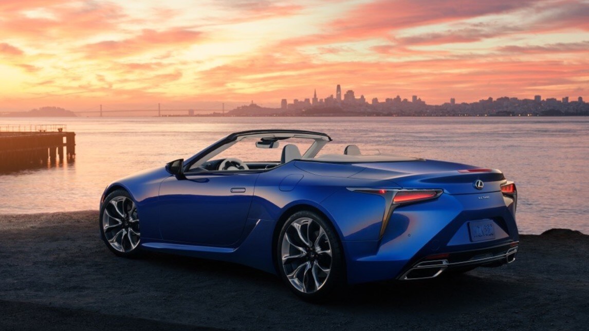 Lexus LC 500 Convertible, la coupé a Los Angeles