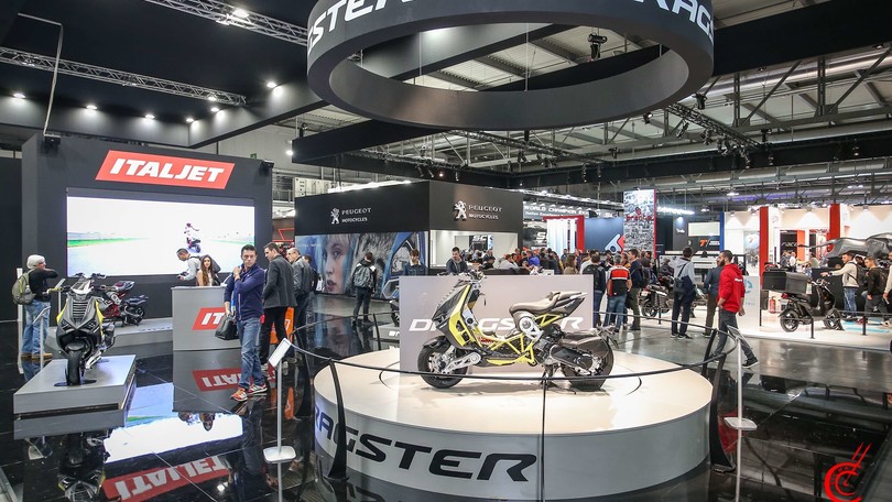 EICMA 2019, Italjet e lo scooter urbano Dragster: gli scatti