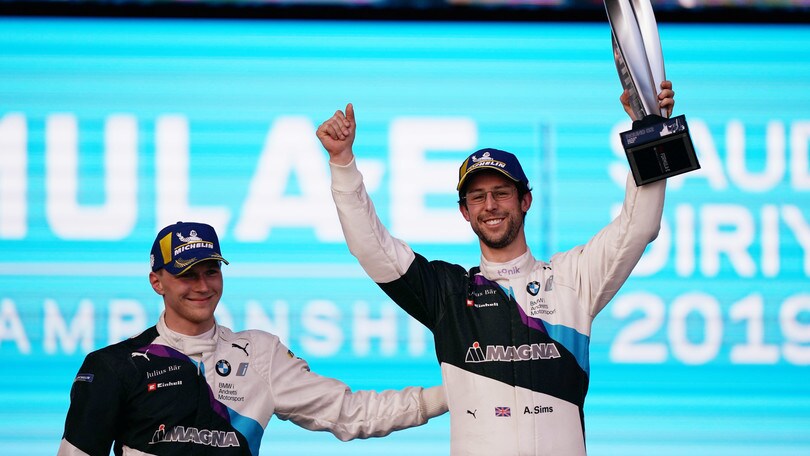 Formula E, ePrix Riad: le foto di Gara 2 e della vittoria di Sims
