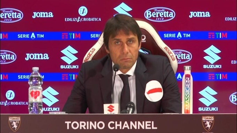 Conte orgoglioso: "Grazie all'Inter Scudetto ancora in gioco"