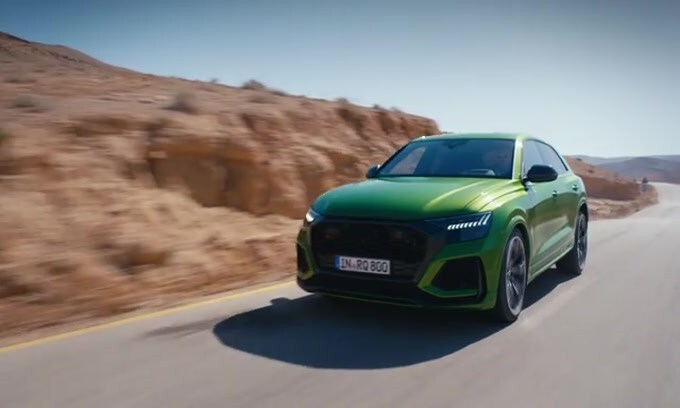 Audi RS Q8 in off-road VIDEO