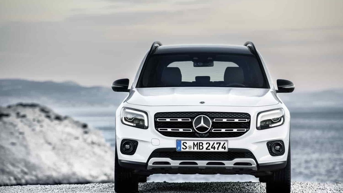 Mercedes GLB, sale l'attesa per il SUV compatto