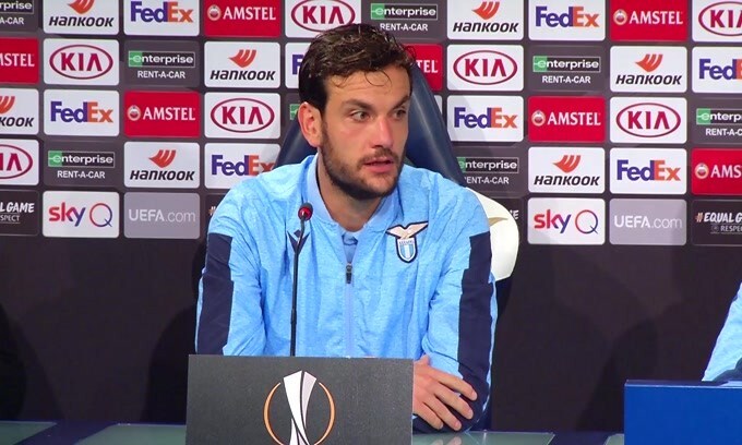 Parolo: "Orgoglioso di essere un simbolo di questa squadra"